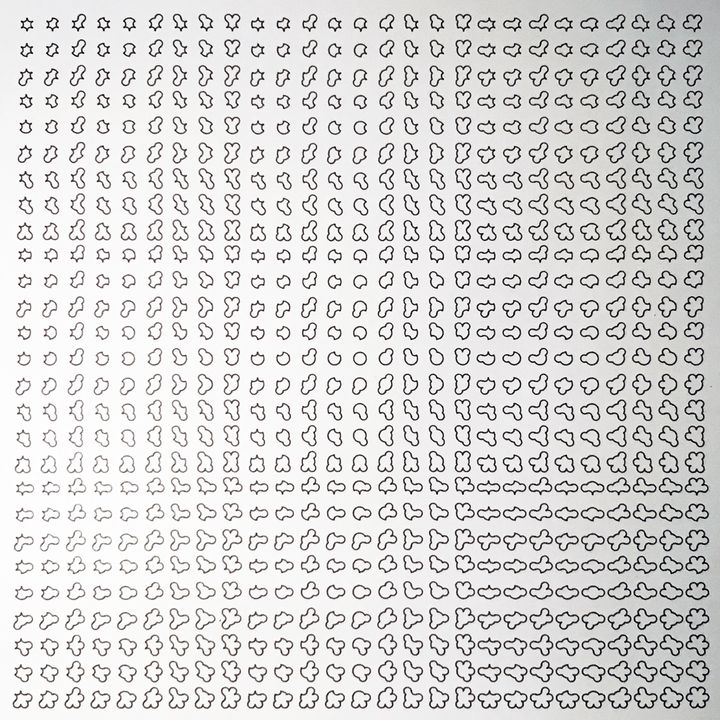 6 trits flower buds, black on white, in sequence